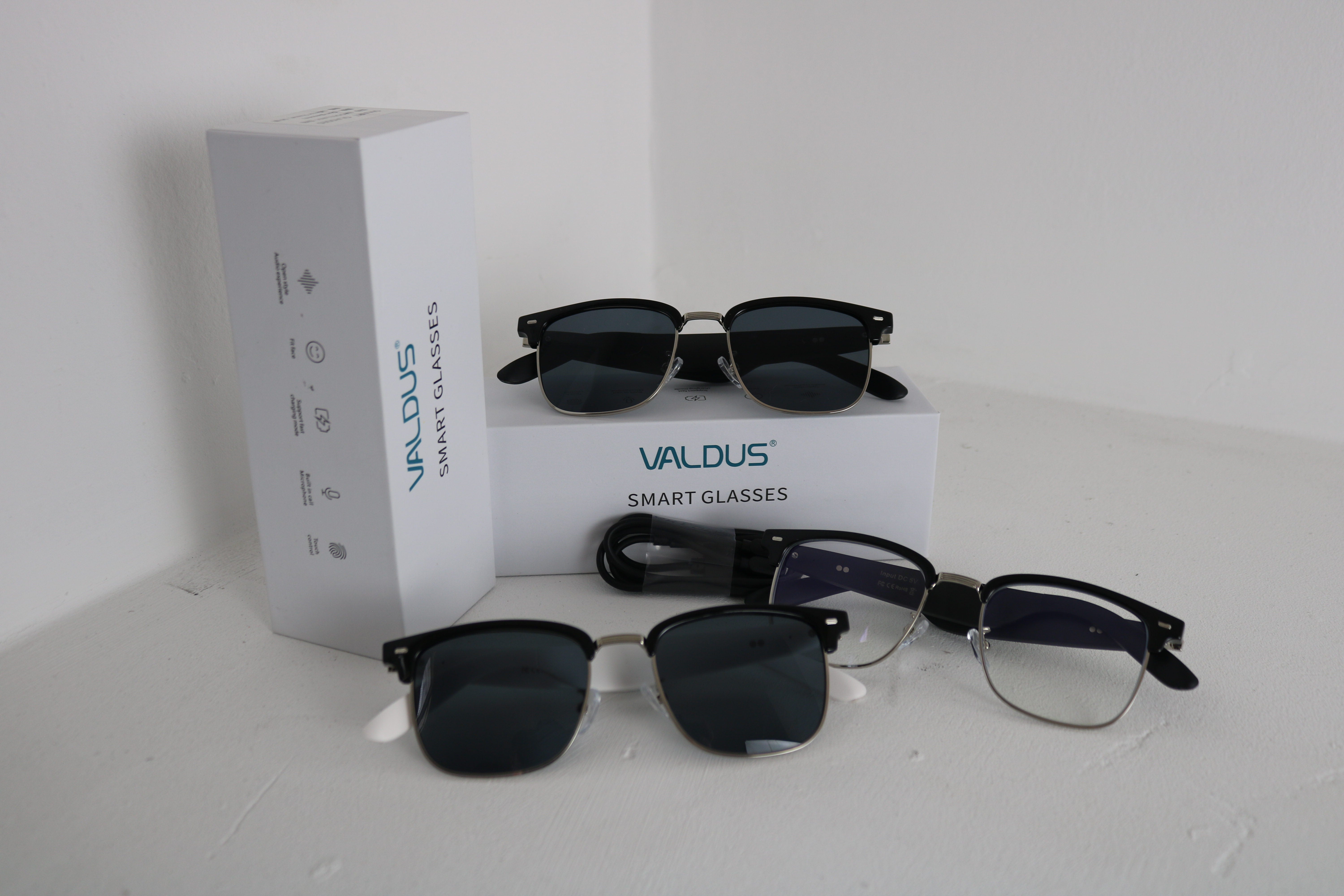 VALDUS SMARTH GLASSES