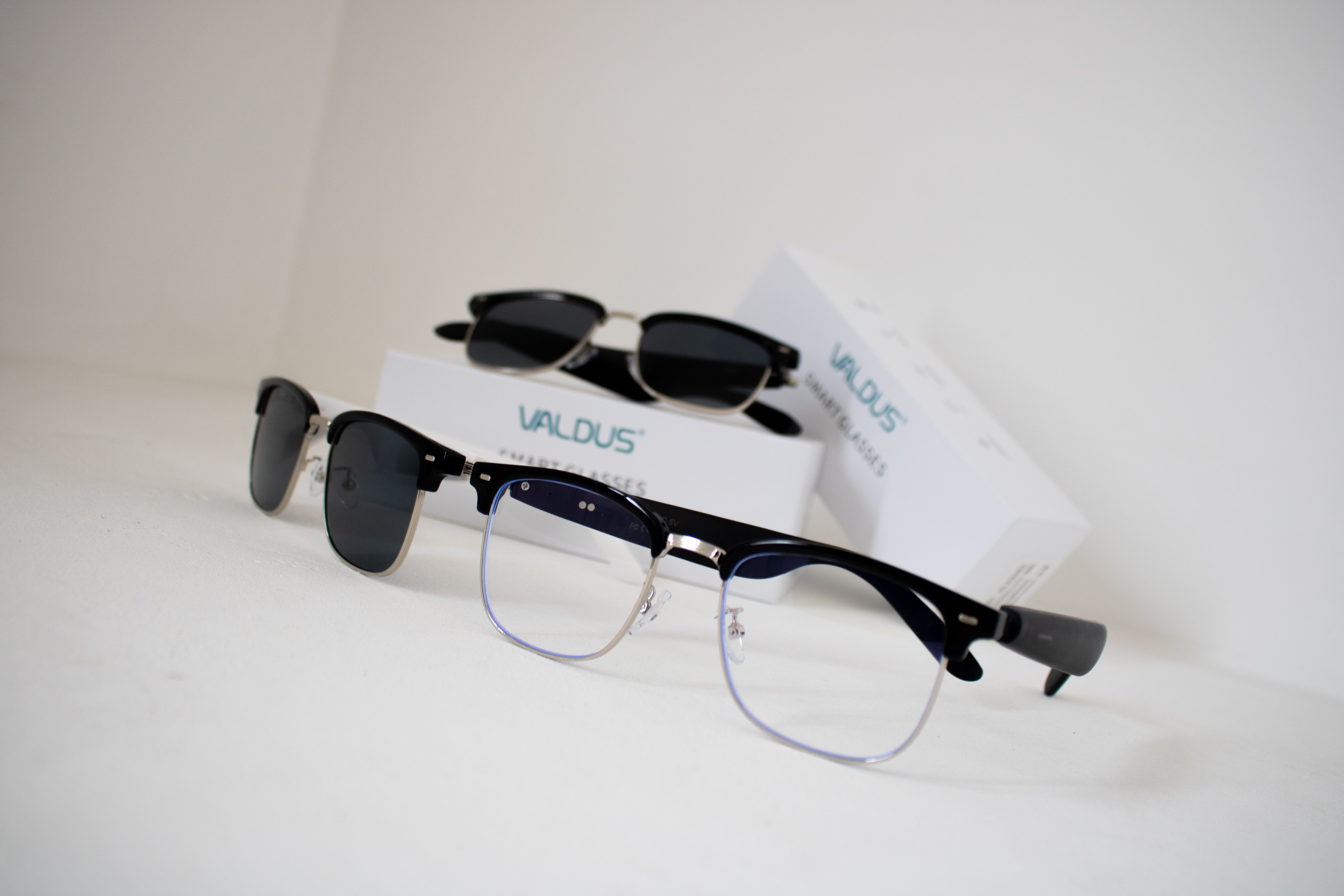 VALDUS SMARTH GLASSES
