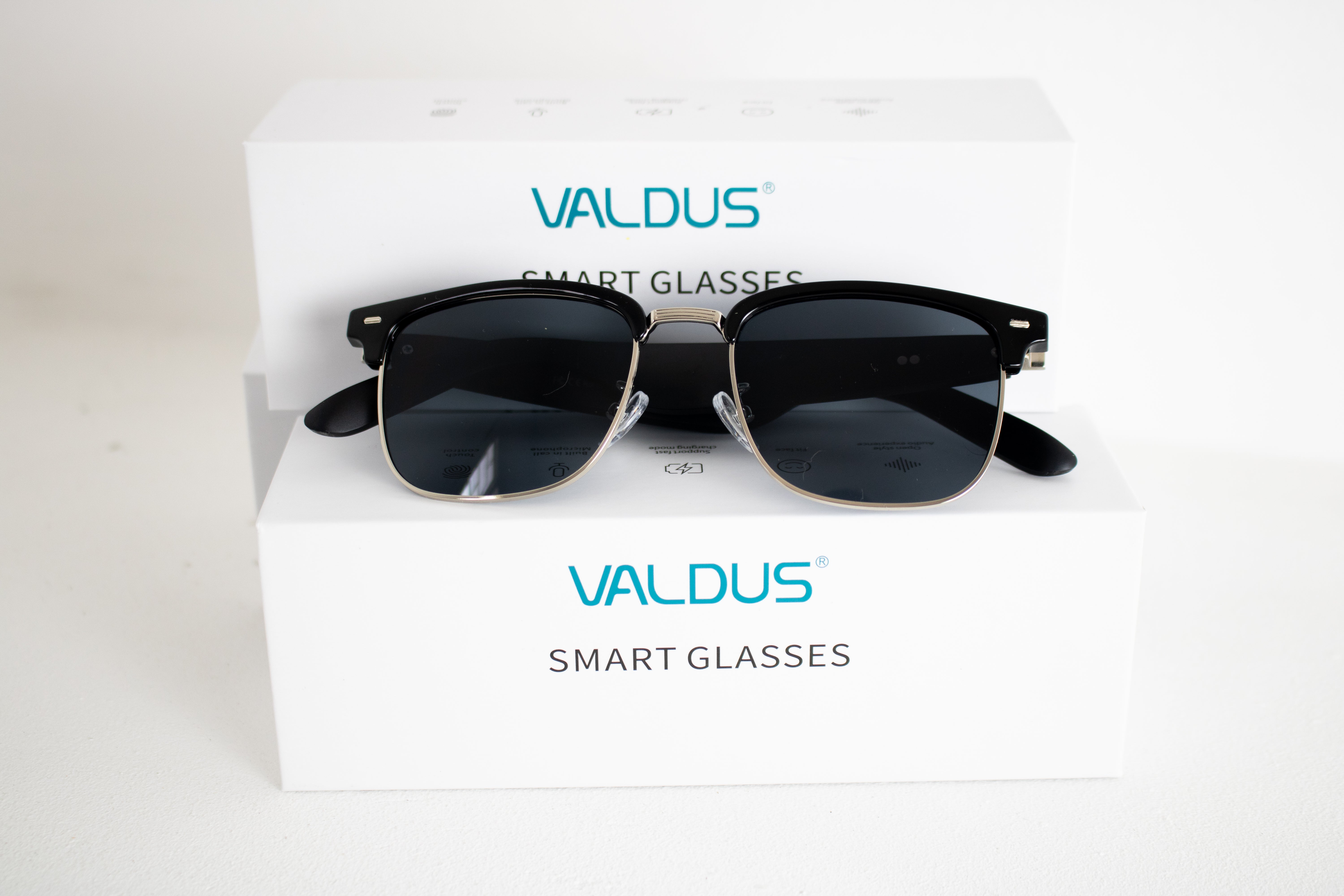 VALDUS SMARTH GLASSES