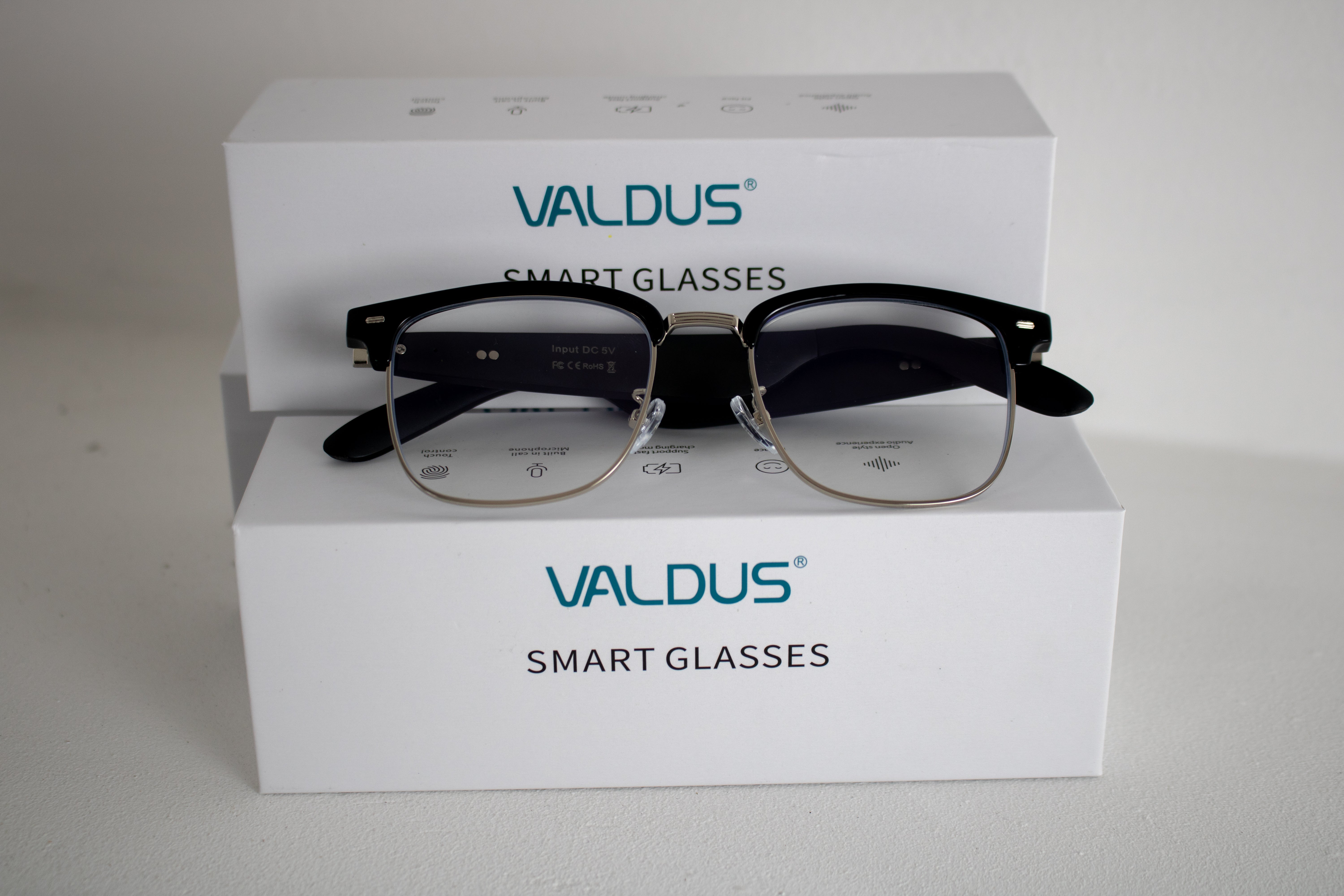VALDUS SMARTH GLASSES